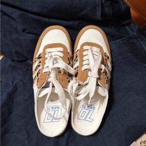 Back 70 Sneakers